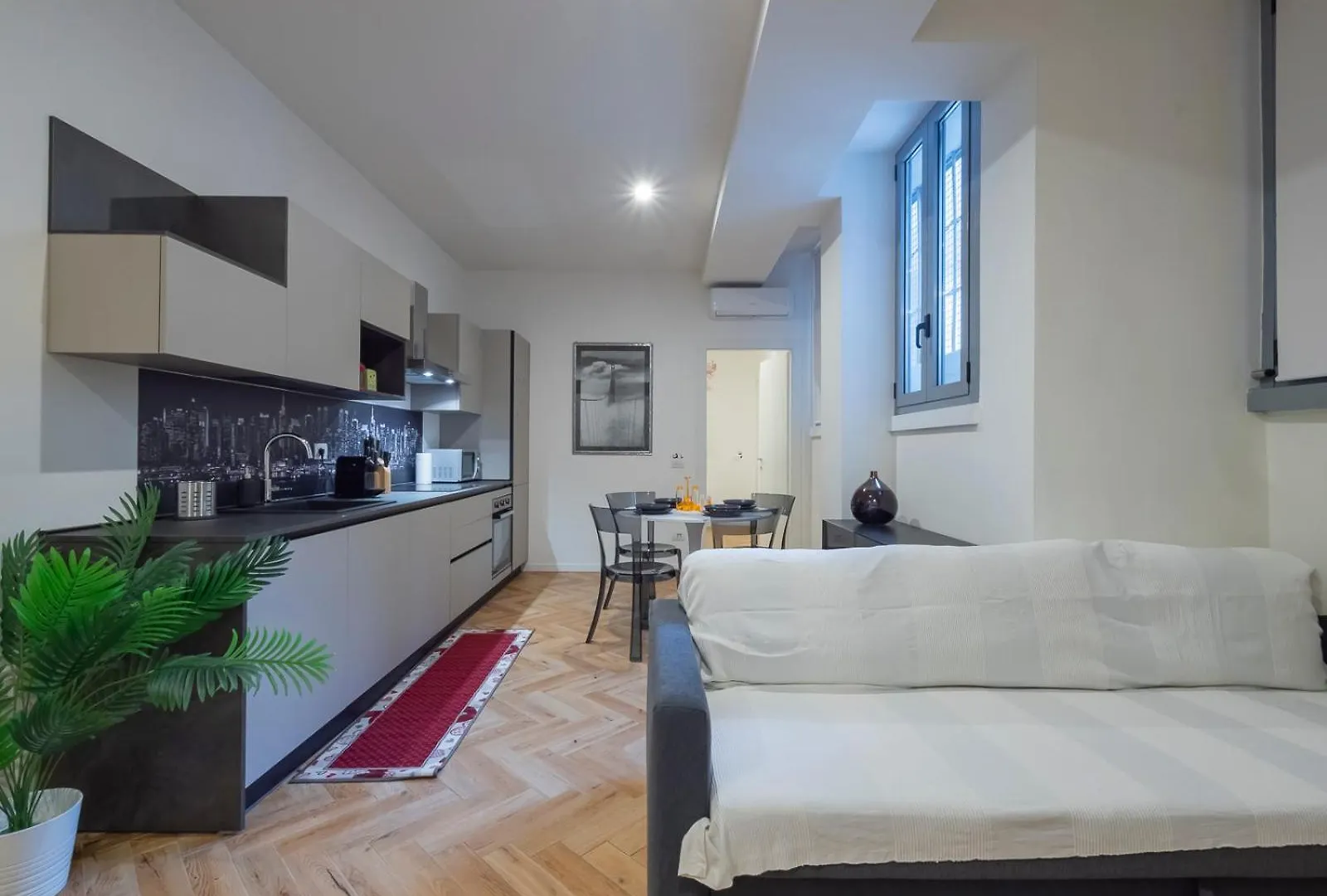 Ihost Cozy Apartment Console Marcello Milan Italy